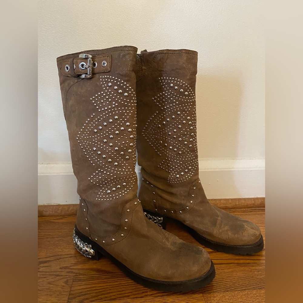 Bedazzled Donald J Pliner cow girl boots 8 1/2